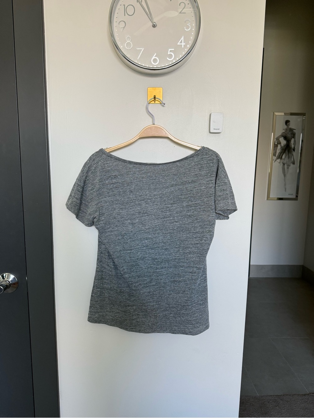 Buy Me Brunch Here To Pet Dogs Graphic Tee Gray Burnout Grunge Size S - Picture 4 of 7